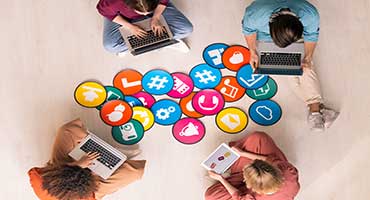 Ecommerce Website Developer - Social Media Marketing